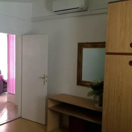 Just On The 'zamalin' * Tribunj (Sibenik-Knin)